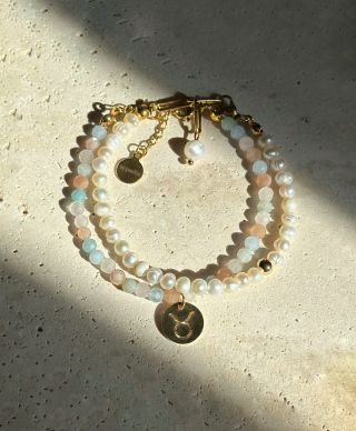 z o d i a c b r a c e l e t s Náramky, které v sobě nesou víc než jen krásu ✨ osobní talisman, který tě bude provázet...