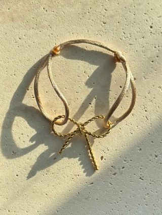 🎀 Bow Collection – protože mašle k Vánocům prostě patří! Objevte naši kouzelnou kolekci Bow, ve které najdete elegantní...